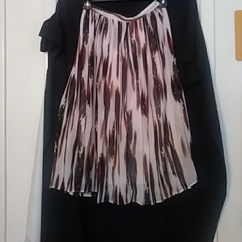Multi-print knee length skirt